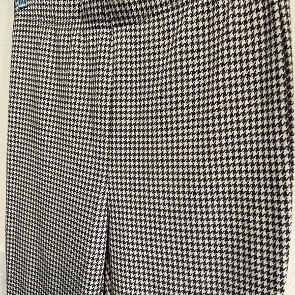 Wild Fable Green and White Patterned Flares - Picture 2 of 4